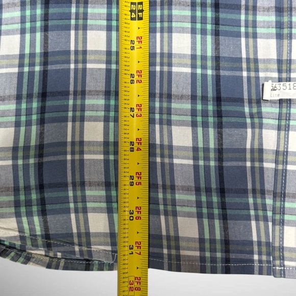 Mens Shirts XXL Colombia Chaps Izod and Salt Life (you get FOUR shirts) - Picture 14 of 15